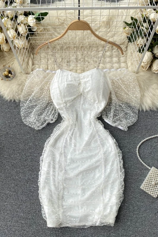 2021 Summer New Fashion Women Sexy Slim White Off The Shoulder Slash Neck Empire Mini Dress Vestido De Mujer J306 
2021 Summer New Fashion Women Sexy Slim White Off The Shoulder Slash Neck Empire Mini Dress Vestido De Mujer J306