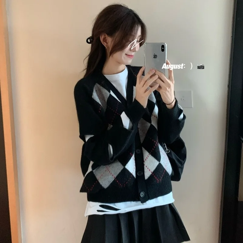 CMAZ 2021 Autumn Winter Thick Coats for Women Real Shot Cost-Effective Vintage Knitted Cardigan Coat for Women Autumn
CMAZ 2021 Autumn Winter Thick Coats for Women Real Shot Cost-Effective Vintage Knitted Cardigan Coat for Women Autumn