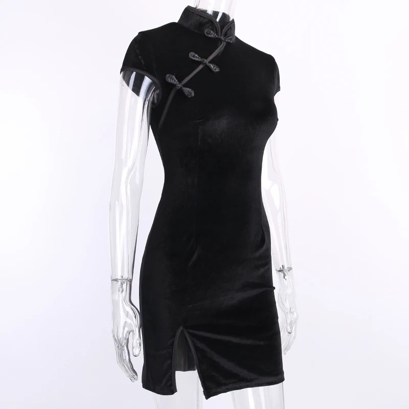 Suede Lmproved Cheongsam Women's Sexy Dress Slim Split Retro Tight Gothic Black Street Dress Fashion Women's ChunShang 2021 New
Suede Lmproved Cheongsam Women's Sexy Dress Slim Split Retro Tight Gothic Black Street Dress Fashion Women's ChunShang 2021 New
