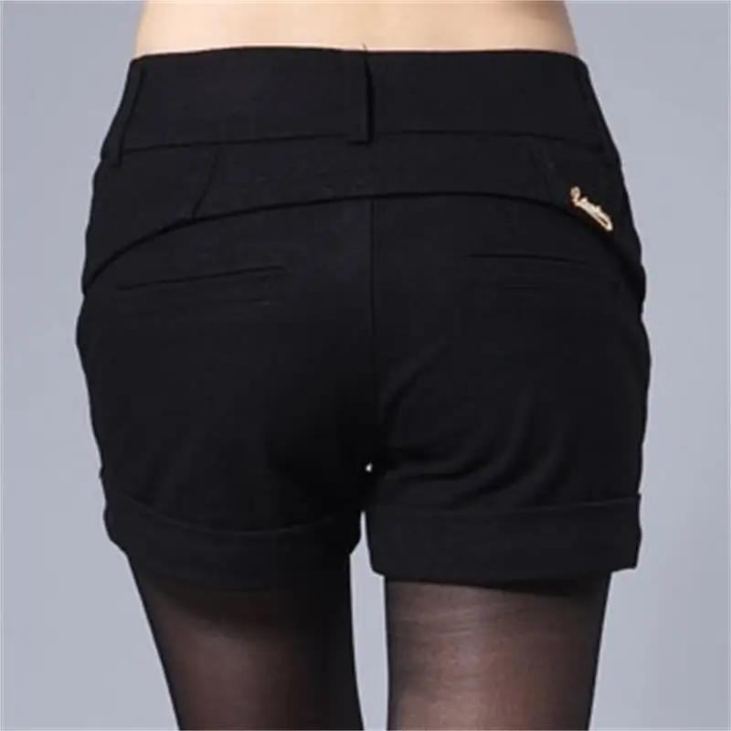 Free Shipping 2021 Women's Autumn Winter New Casual Loose a Shorts Large Size High Waist Wide Legs Wild Boot Shorts
Free Shipping 2021 Women's Autumn Winter New Casual Loose a Shorts Large Size High Waist Wide Legs Wild Boot Shorts