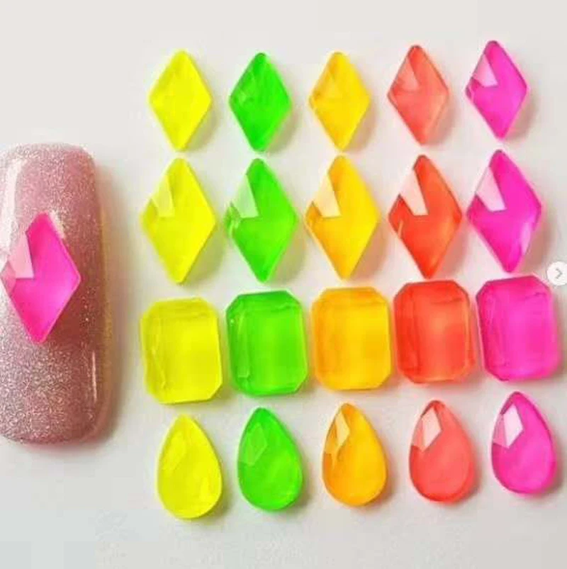 20pcs fluorescence Glass Crystal 15 Types flatback rhinestones 6X10mm Diamond /Rectangle/Watedrop Nail Flatback Fancy Stone,HJ6
20pcs fluorescence Glass Crystal 15 Types flatback rhinestones 6X10mm Diamond /Rectangle/Watedrop Nail Flatback Fancy Stone,HJ6