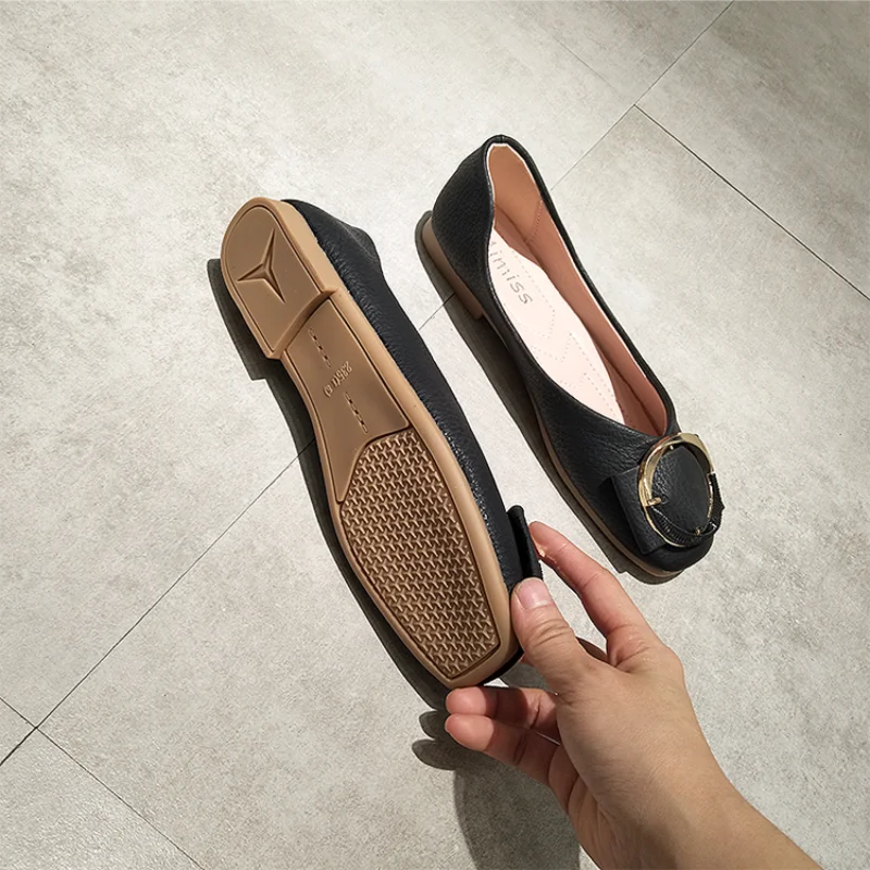 Spring Flat Square Head Single Shoes Soft Soles Granny Shoes Metal Buckle Fashion Soft Leather Egg Roll Shoes Office Shoes Black
Spring Flat Square Head Single Shoes Soft Soles Granny Shoes Metal Buckle Fashion Soft Leather Egg Roll Shoes Office Shoes Black