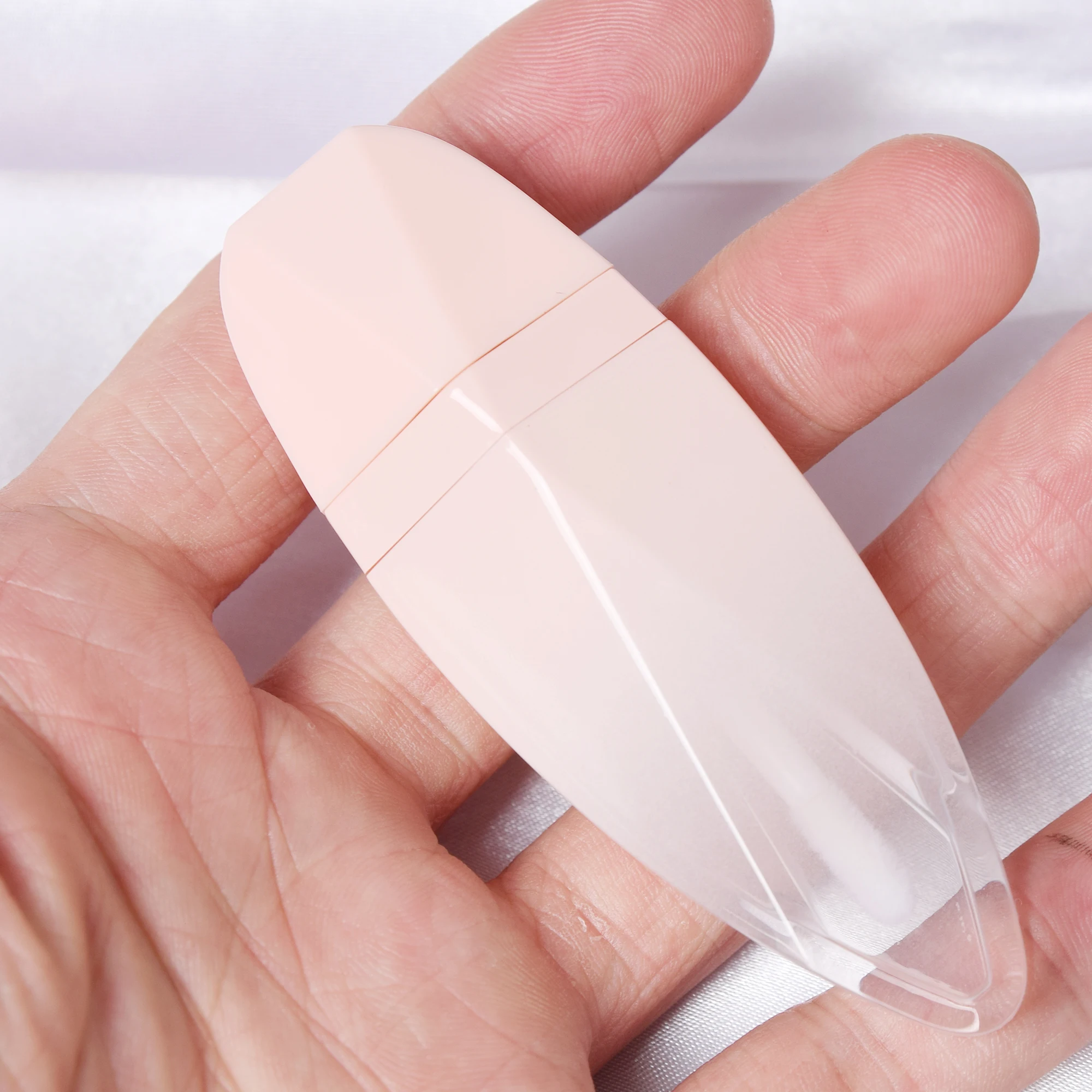 7ml Rhombus Gradient Pink Lip Glaze Tube Empty Bottle Plastic Lip Gloss Liquid Lipstick Sample Tube Cosmetic Packaging Container
7ml Rhombus Gradient Pink Lip Glaze Tube Empty Bottle Plastic Lip Gloss Liquid Lipstick Sample Tube Cosmetic Packaging Container
