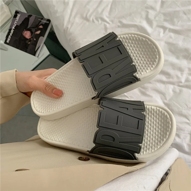 Cool Slippers Female Summer Web Celebrity Fashion Casual Wear Antiskid Thick Soles Beach Shoes Male INS Tide
Cool Slippers Female Summer Web Celebrity Fashion Casual Wear Antiskid Thick Soles Beach Shoes Male INS Tide