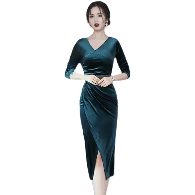 Split A-line skirt 2021 spring and autumn new Korean style temperament bag hip long-sleeved dress waist skirt 
Split A-line skirt 2021 spring and autumn new Korean style temperament bag hip long-sleeved dress waist skirt