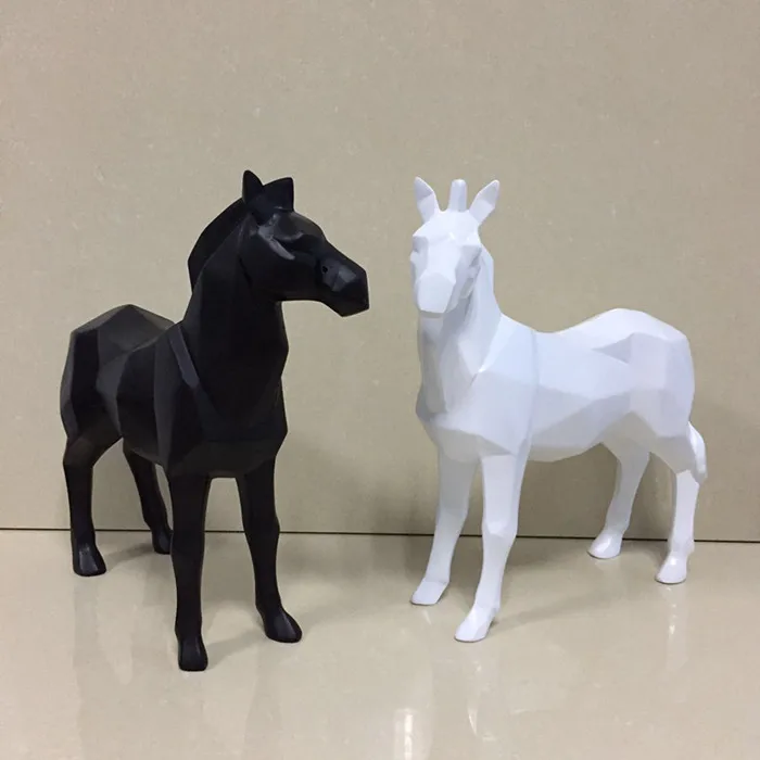 

Статуя лошади геометрической формы, абстрактная полимерная скульптура животного, ремесленное украшение, аксессуары для украшения Европы