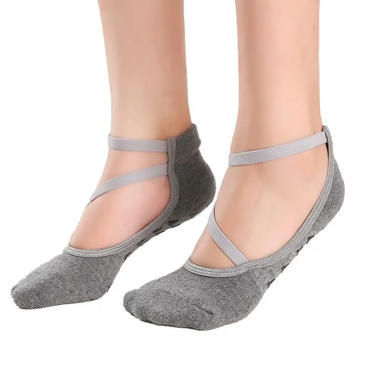 Breathable Backless Sports Women Yoga Short Ankle Socks Bandage Non-slip Silicone Fitness Gym Pilates Ballet Women Sport Socks
Breathable Backless Sports Women Yoga Short Ankle Socks Bandage Non-slip Silicone Fitness Gym Pilates Ballet Women Sport Socks