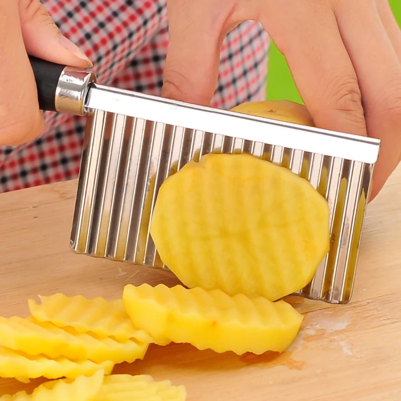 Hot Stainless Steel Potato Chip Slicer potato Slicer knife Dough Vegetable Fruit Crinkle Wavy Cutter Chopper French Fry Maker
Hot Stainless Steel Potato Chip Slicer potato Slicer knife Dough Vegetable Fruit Crinkle Wavy Cutter Chopper French Fry Maker