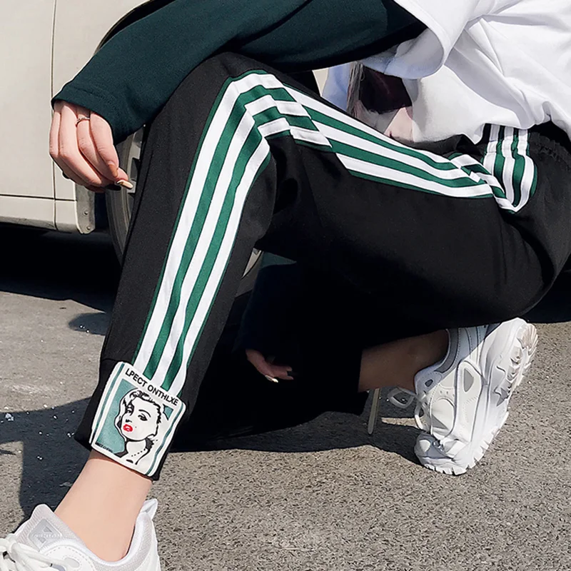 Autumn Women Slim Casual Harem Pants Lady Loose High Waist Wild Cropped Pencil Slacks Female Fashion Green Thin Sports Trousers
Autumn Women Slim Casual Harem Pants Lady Loose High Waist Wild Cropped Pencil Slacks Female Fashion Green Thin Sports Trousers
