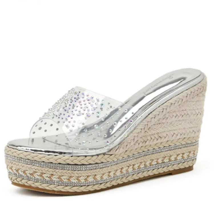High-Heeled Shoes Lady House Slippers Platform Slides Fashion Slipers Women Jelly Flip Flops On A Wedge Shale Female Beach Luxur
High-Heeled Shoes Lady House Slippers Platform Slides Fashion Slipers Women Jelly Flip Flops On A Wedge Shale Female Beach Luxur