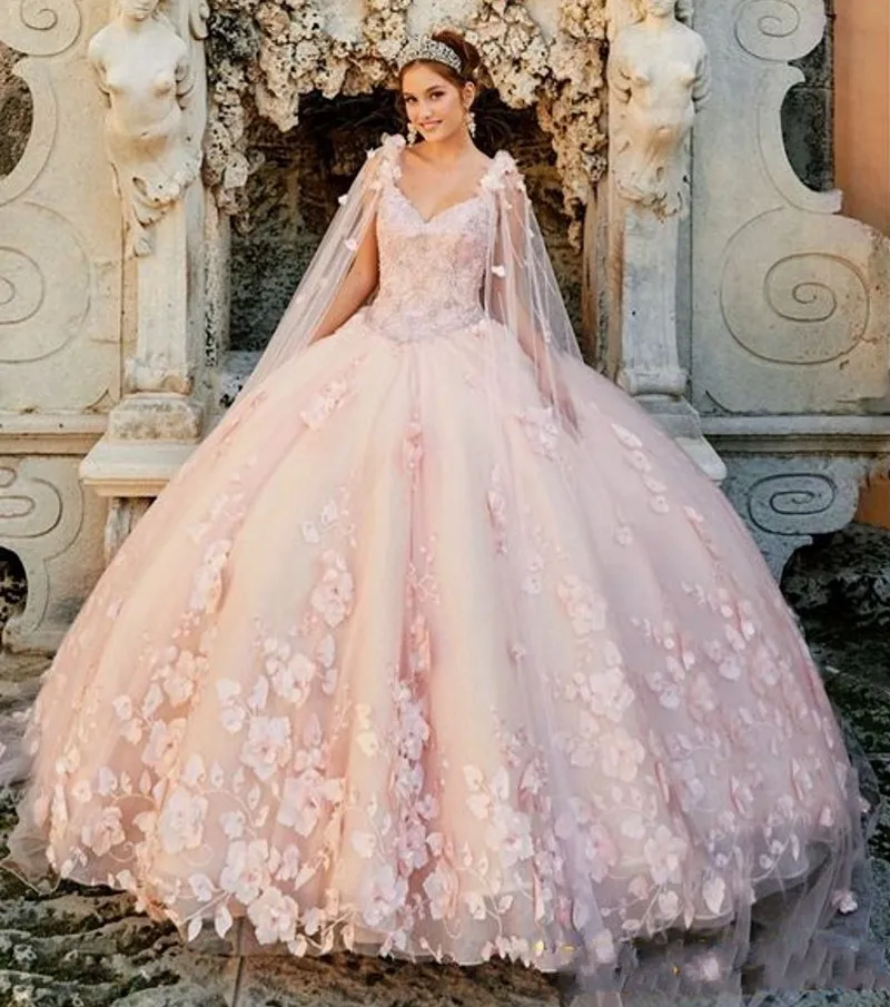 Pink Quinceanera Dress With Cape Beaded 3D Appliques Sweet 16 Wear Vestidos De 15 Años Pageant Gowns 2021
Pink Quinceanera Dress With Cape Beaded 3D Appliques Sweet 16 Wear Vestidos De 15 Años Pageant Gowns 2021