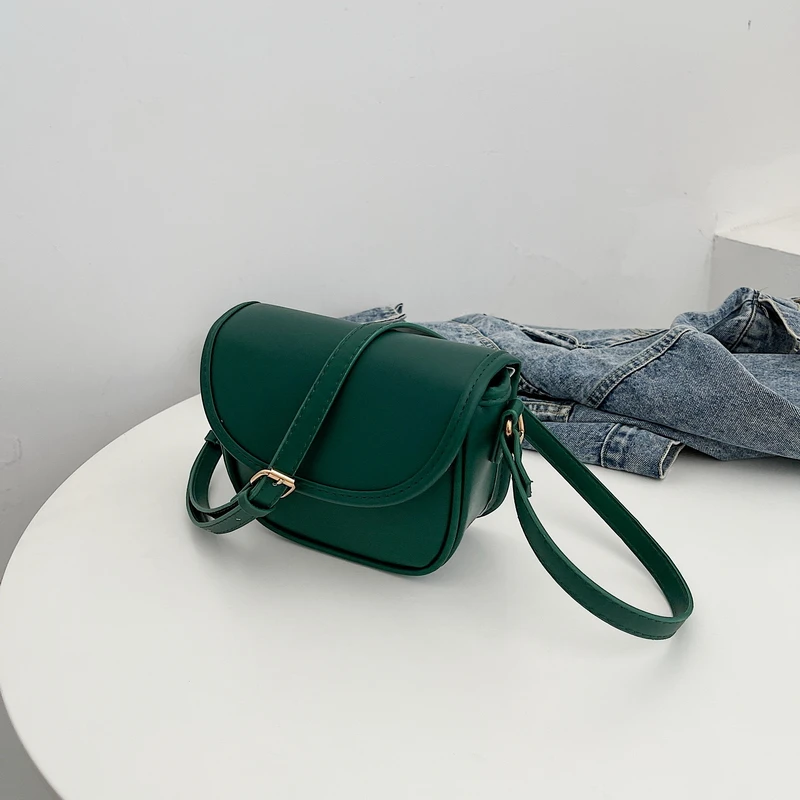 Simple Soft PU Leather Small Crossbody Bags Casual Black Women's Bag Korean Solid Color Shoulder Bags For Girls 2021 Summer New
Simple Soft PU Leather Small Crossbody Bags Casual Black Women's Bag Korean Solid Color Shoulder Bags For Girls 2021 Summer New