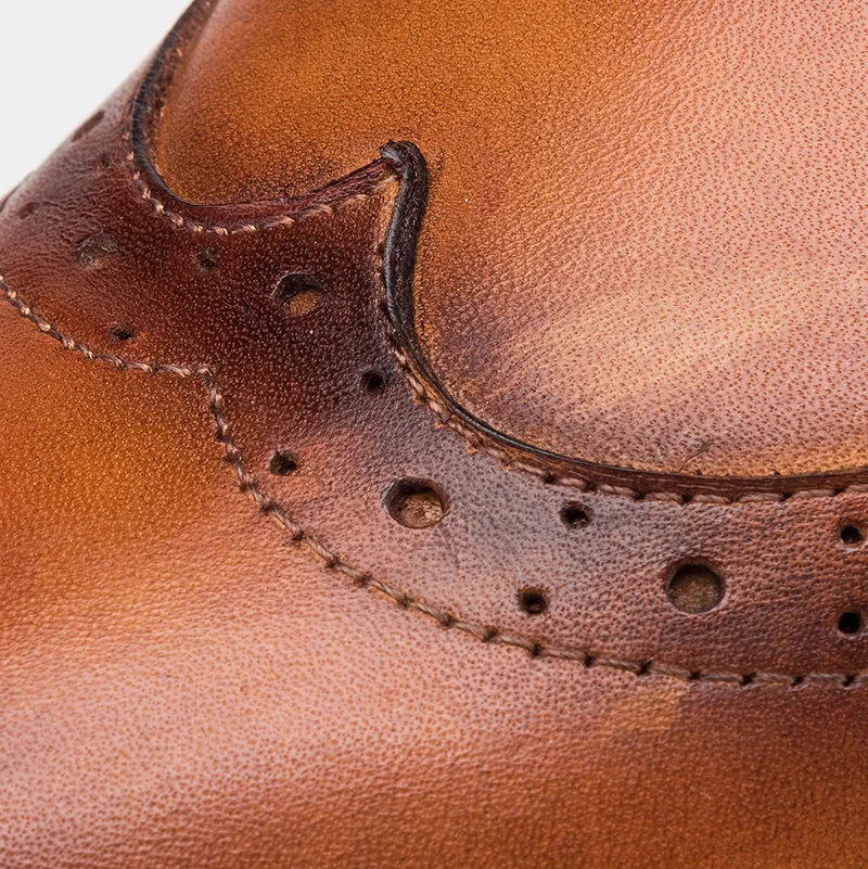 QYFCIOUFU 2020 Men Dress Shoes Formal Wedding Genuine Leather Shoes Retro Brogue Business Office Men's Flats Oxfords For Male
QYFCIOUFU 2020 Men Dress Shoes Formal Wedding Genuine Leather Shoes Retro Brogue Business Office Men's Flats Oxfords For Male