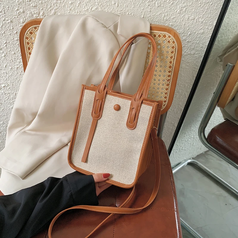 2021 autumn new fashion canvas ladies handbag wild hit color ladies shoulder bag leisure travel lady messenger bag
2021 autumn new fashion canvas ladies handbag wild hit color ladies shoulder bag leisure travel lady messenger bag
