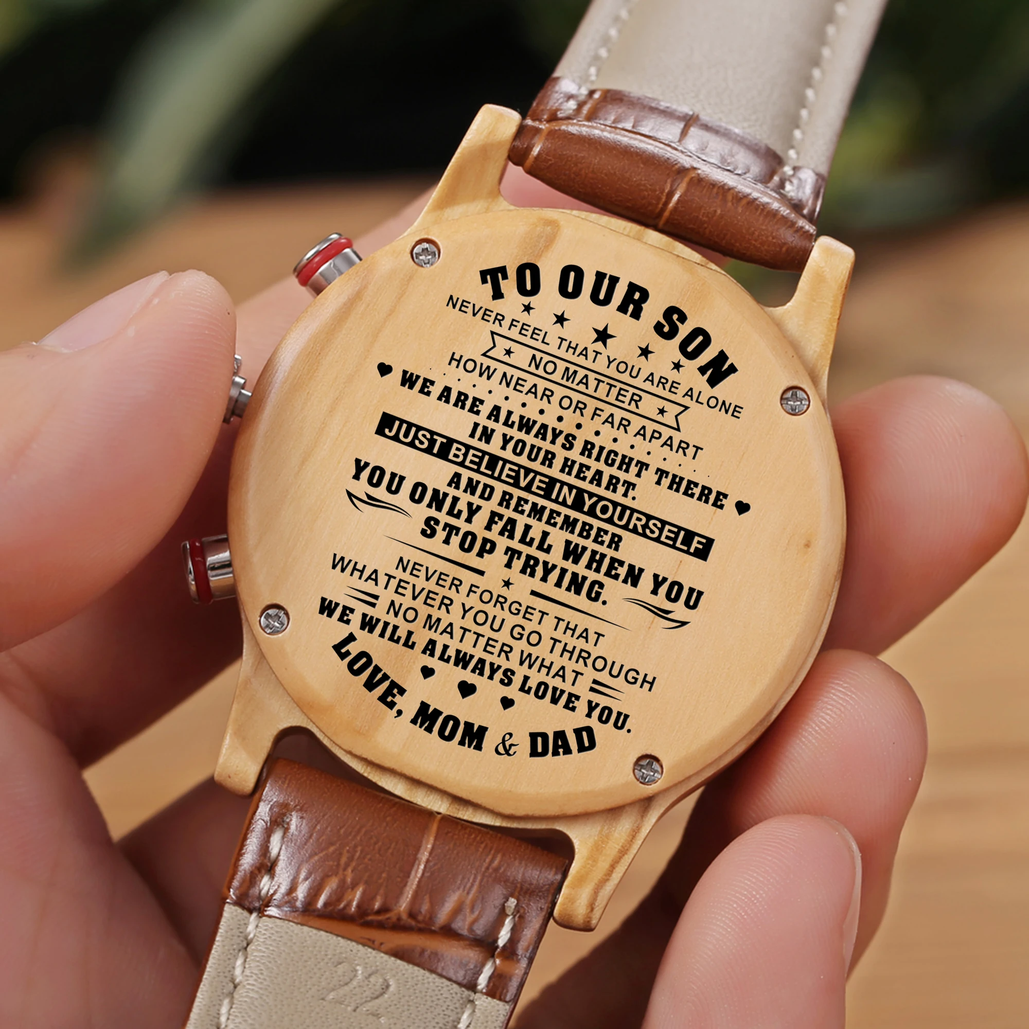 Dad and Mom To My Son Stainless Steel Engraved Watches Calendar 24-hours Seconds Analog Men Watches Fashion Luxury Gift
Dad and Mom To My Son Stainless Steel Engraved Watches Calendar 24-hours Seconds Analog Men Watches Fashion Luxury Gift