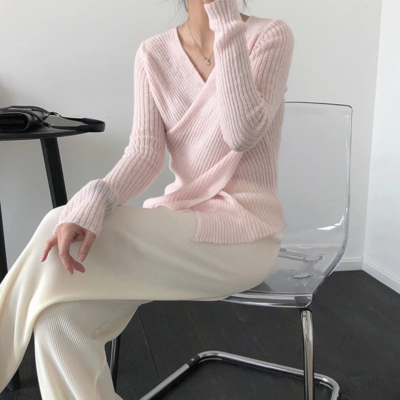 Autumn New Gentle Temperament V-Neck Mohair Sweater Two - Piece Cross - Show Slimming Body Soft Waxy Wool Blouse Unique Design
Autumn New Gentle Temperament V-Neck Mohair Sweater Two - Piece Cross - Show Slimming Body Soft Waxy Wool Blouse Unique Design