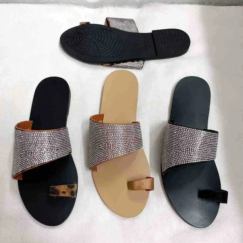 LLOGAI Summer Fashion Women Shoes Sexy Rhinestone Open-toed Women Sandals Outdoor Beach Flat Bottom Roman Style Slippers 2021
LLOGAI Summer Fashion Women Shoes Sexy Rhinestone Open-toed Women Sandals Outdoor Beach Flat Bottom Roman Style Slippers 2021