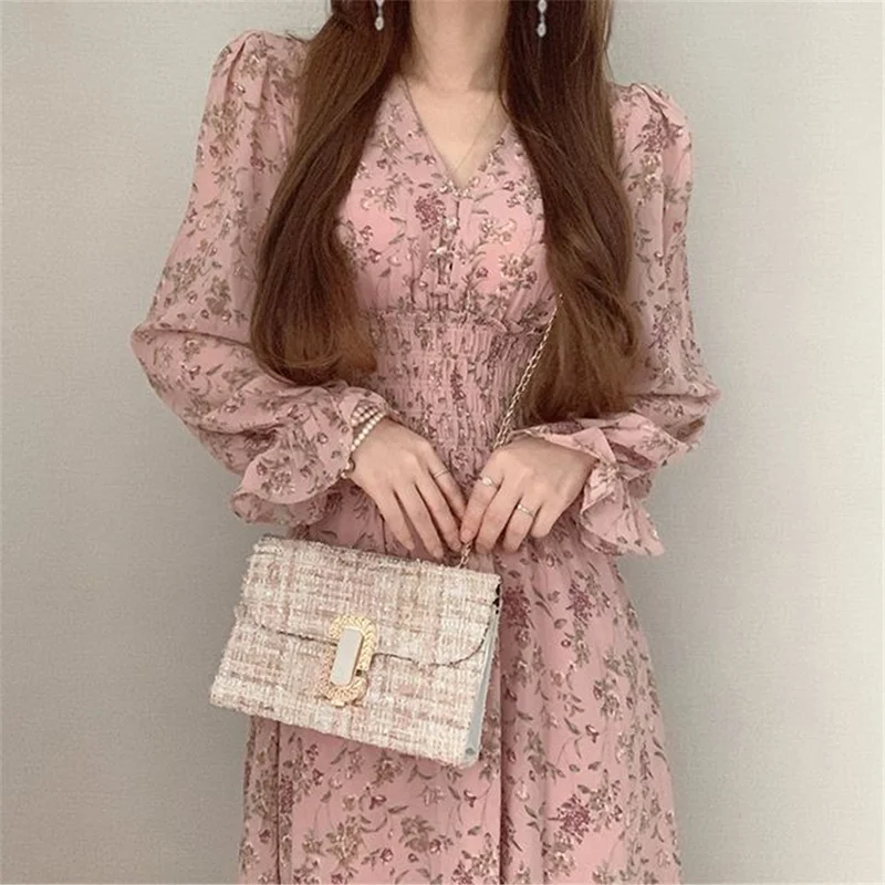 Houthion New Women's Dress Fashion Tops V-neck Printing Casual Chiffon Dresses Korean Splicing Long Sleeve
Houthion New Women's Dress Fashion Tops V-neck Printing Casual Chiffon Dresses Korean Splicing Long Sleeve