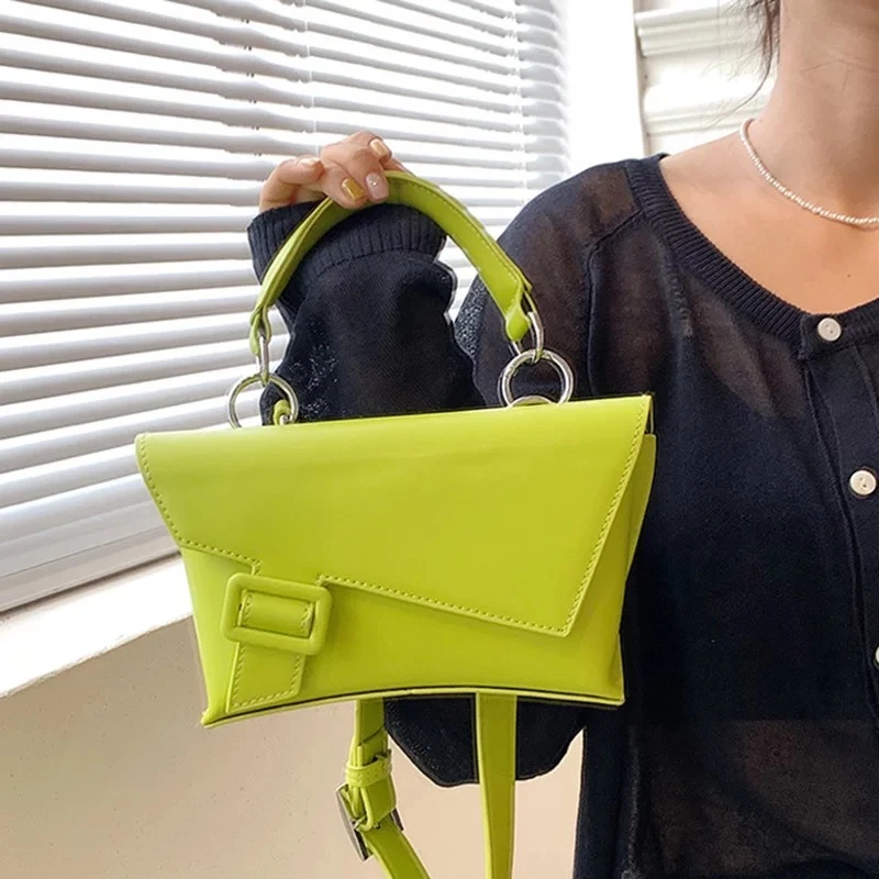 Fashion Shoulder Bag Women's Crossbody Bag Female Luxury Designer Leather Small Chain Handbags 2022 New Lady's Messenger Bag
Fashion Shoulder Bag Women's Crossbody Bag Female Luxury Designer Leather Small Chain Handbags 2022 New Lady's Messenger Bag