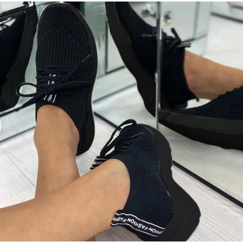 New Women Sneakers Lace Up Crystal Vulcanized Shoes Woman Breathable Casual Mesh Light Ladies Flat Shoes 2021 Female Footwear
New Women Sneakers Lace Up Crystal Vulcanized Shoes Woman Breathable Casual Mesh Light Ladies Flat Shoes 2021 Female Footwear