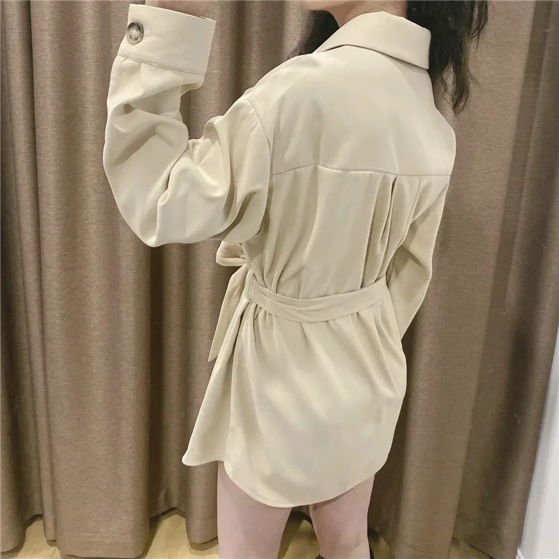 Za 2021 Oversize Button Up Shirt Women Blouse Khaki Winter Long Sleeve Female Casual Belt Office Blouse Woman Long Shirt Tops
Za 2021 Oversize Button Up Shirt Women Blouse Khaki Winter Long Sleeve Female Casual Belt Office Blouse Woman Long Shirt Tops