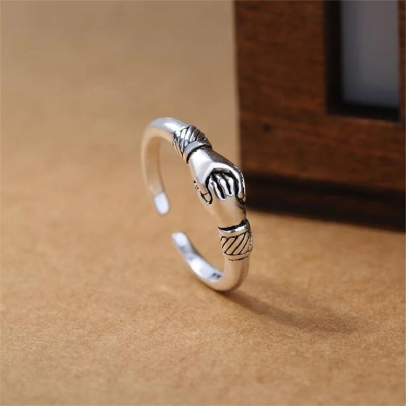 Vintage Silver Color Retro Personality Hand Shake Hands With positive Energy AdjustableOpen Ring for Women Girls SR025
Vintage Silver Color Retro Personality Hand Shake Hands With positive Energy AdjustableOpen Ring for Women Girls SR025