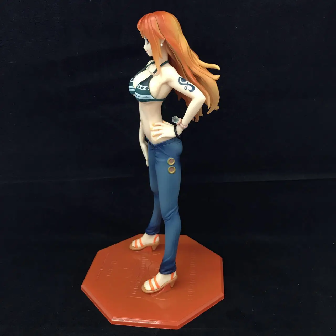 22cm Japanese anime figure one piece Nami action figure collectible model toys for boys
22cm Japanese anime figure one piece Nami action figure collectible model toys for boys