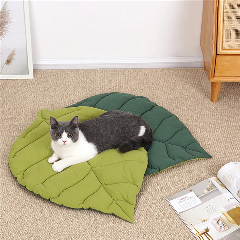 Pet Mat Leaf Shape Soft Dog Bed Mat Soft Crate Pad Machine Washable Mattress For Large Medium Small Dogs And Cats Kennel Pad
Pet Mat Leaf Shape Soft Dog Bed Mat Soft Crate Pad Machine Washable Mattress For Large Medium Small Dogs And Cats Kennel Pad