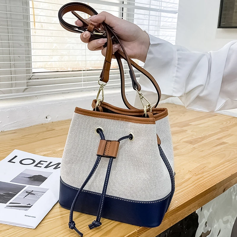 High Quality PU Leather Bucket Bag Women's Large Capacity Handbags Fashion Designer Small Shoulder Bag Ladies Diagonal Tote Bags
High Quality PU Leather Bucket Bag Women's Large Capacity Handbags Fashion Designer Small Shoulder Bag Ladies Diagonal Tote Bags