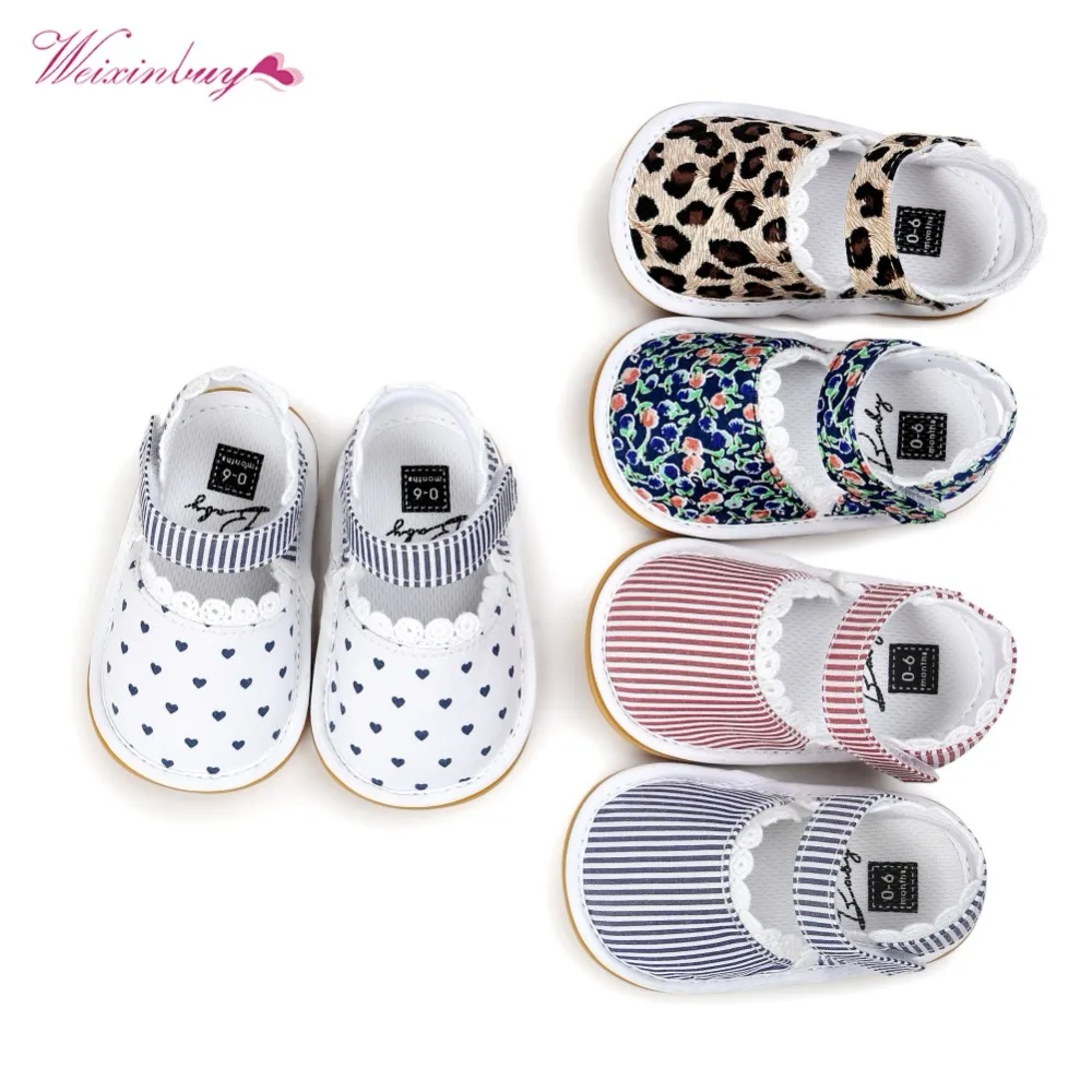 WEIXINBUY Newborn Baby Shoes Fashion Newborn Girl Baby Retro Printed First Walker Toddlers Kids Soft Bottom Cotton Shoes
WEIXINBUY Newborn Baby Shoes Fashion Newborn Girl Baby Retro Printed First Walker Toddlers Kids Soft Bottom Cotton Shoes