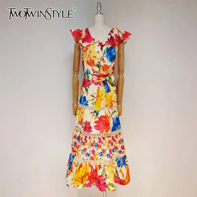 TWOTWINSTYLE Vintage Print Summer Dress Female V Neck Short Sleeve High Waist Hit Color Dresses Female Fashion New Clothing 2021
TWOTWINSTYLE Vintage Print Summer Dress Female V Neck Short Sleeve High Waist Hit Color Dresses Female Fashion New Clothing 2021