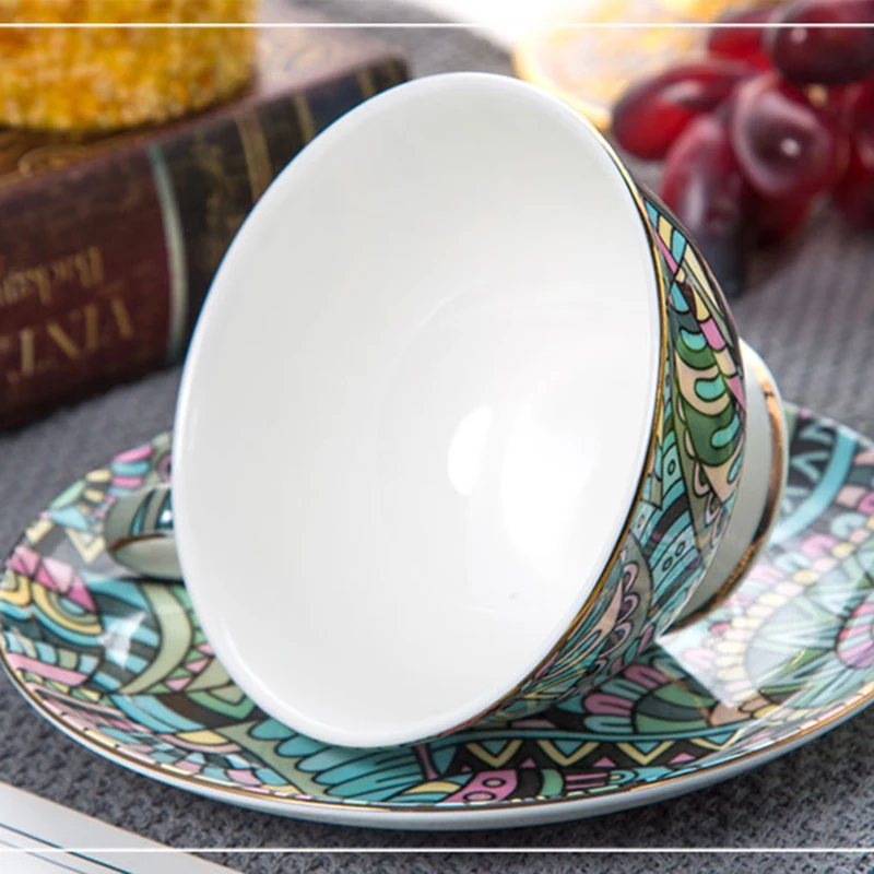 Top Grade Bone China Coffee Cup Creative European Tea Cup Set And Saucer Home Party Afternoon Tea Teacup Porcelain Nice Gift
Top Grade Bone China Coffee Cup Creative European Tea Cup Set And Saucer Home Party Afternoon Tea Teacup Porcelain Nice Gift