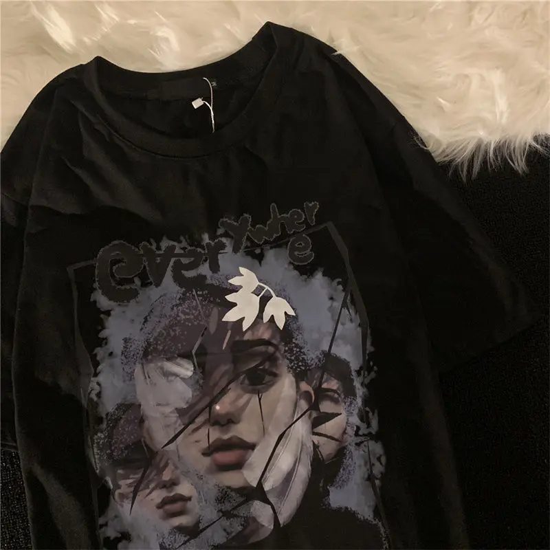 Женская футболка с коротким рукавом и абстрактным принтом, в стиле ретро
Женская футболка с коротким рукавом и абстрактным принтом, в стиле ретро