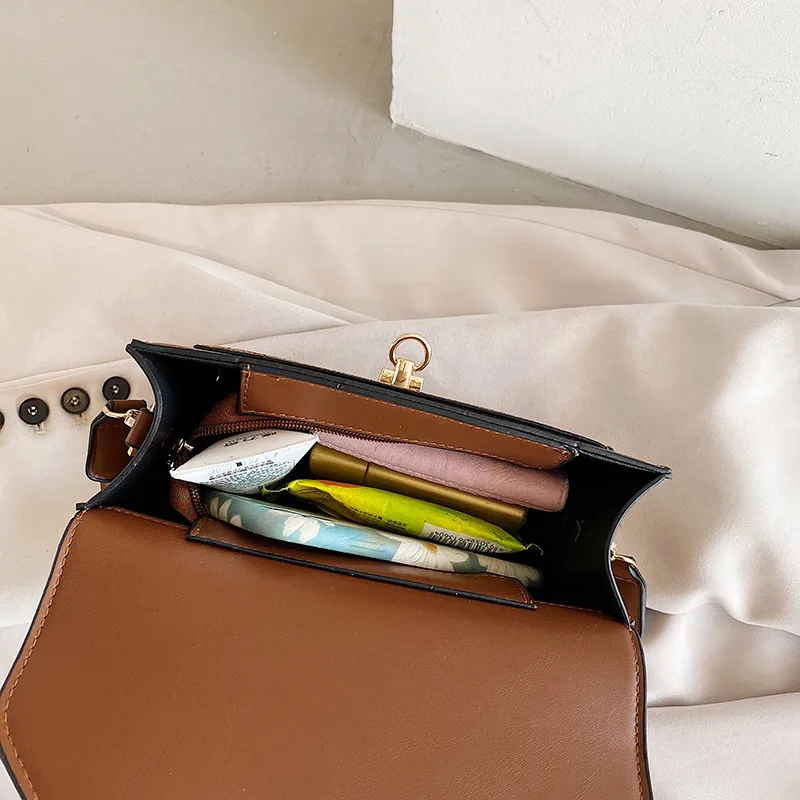 Retro Vintage Small Square Bag High Quality Pu Leather Women Messenger Bag Stone Pattern Flap Crossbody Female Handbag with Lock
Retro Vintage Small Square Bag High Quality Pu Leather Women Messenger Bag Stone Pattern Flap Crossbody Female Handbag with Lock