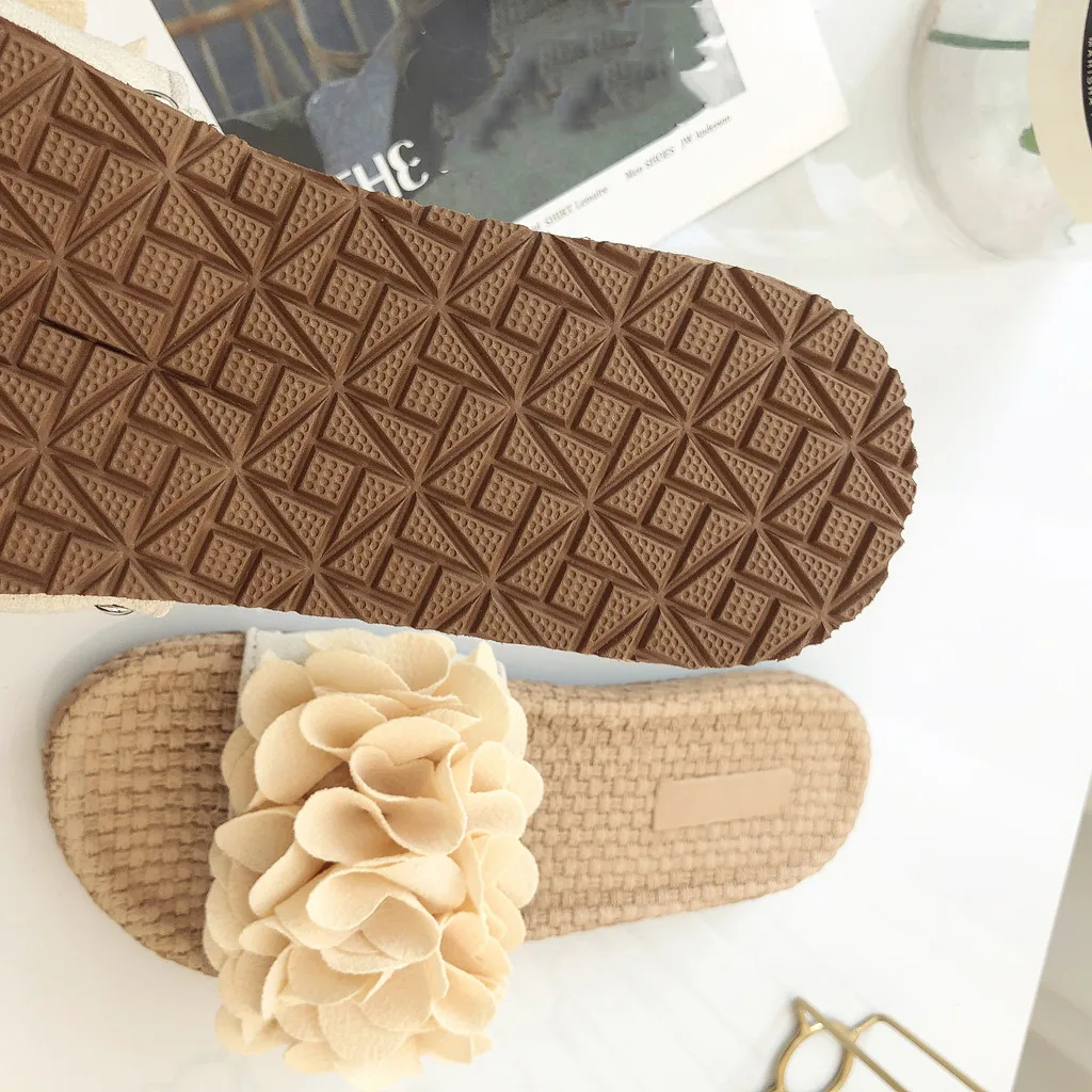 SAGACE Summer Slippers Women Girl Bohemian Style Flower Beach Flat Heels Comfort Open Toe Outdoor Slipper Shoes Mujer
SAGACE Summer Slippers Women Girl Bohemian Style Flower Beach Flat Heels Comfort Open Toe Outdoor Slipper Shoes Mujer