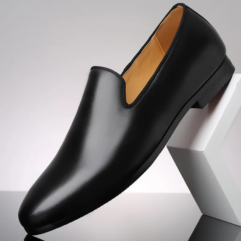 New 2021 Men Slip On Driving Moccasins Pointed Toe Split Leather Comfortable Men Flat Loafers Black Plus Size 38-48
New 2021 Men Slip On Driving Moccasins Pointed Toe Split Leather Comfortable Men Flat Loafers Black Plus Size 38-48