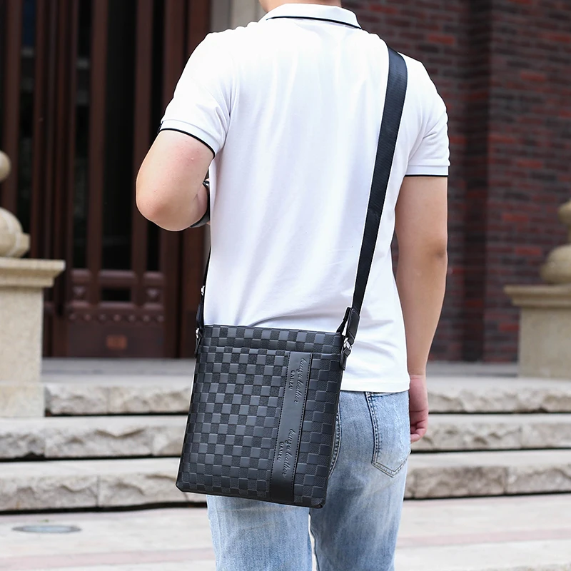 Hot Fashion Shoulder Messenger Bags Men's Casual Plaid Bag Business Briefcase Korean Style Shoulder Bag Free Shipping
Hot Fashion Shoulder Messenger Bags Men's Casual Plaid Bag Business Briefcase Korean Style Shoulder Bag Free Shipping