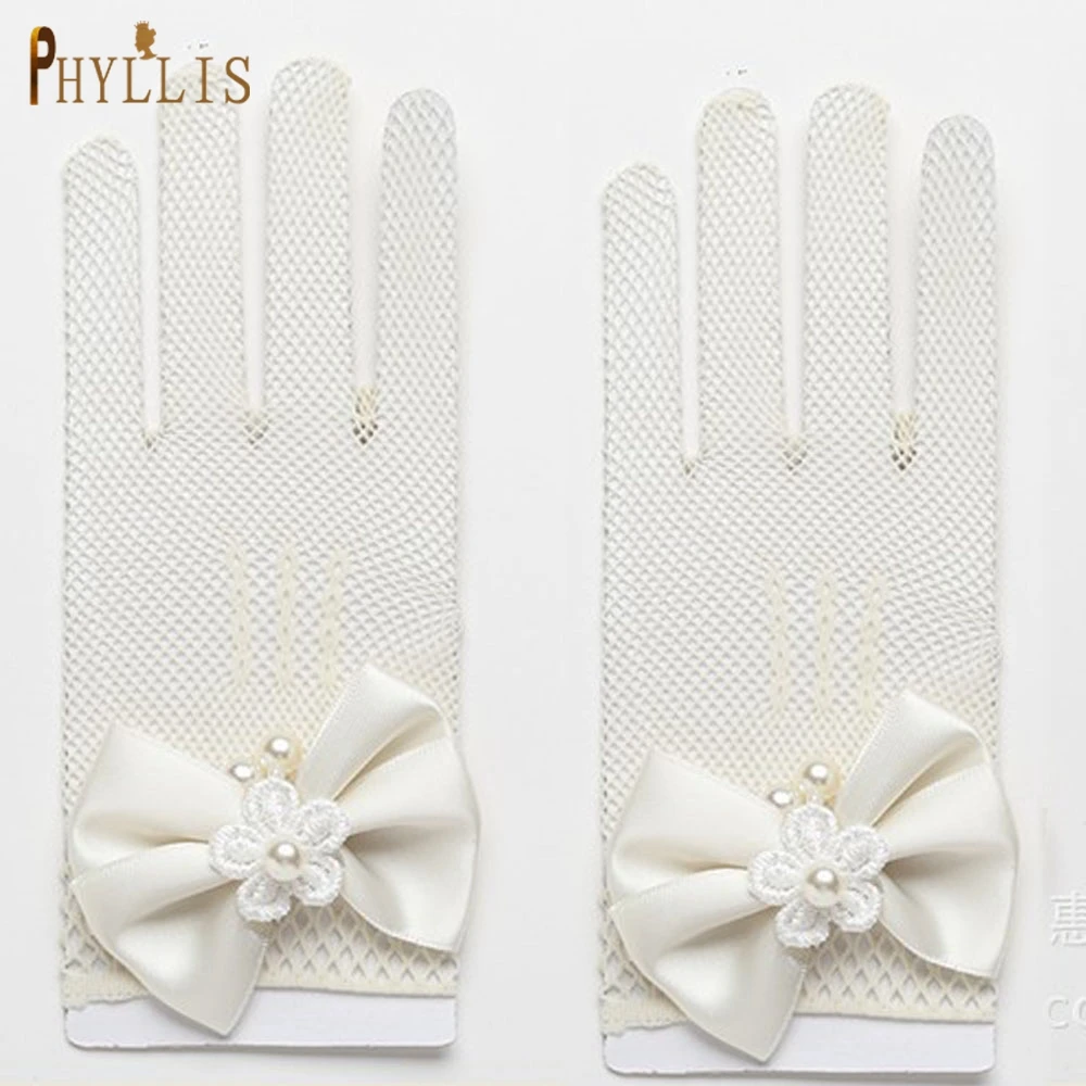 PHYLLIS JS06 1 Pair Bridal Gloves Lace Short Wedding Gloves Wedding Accessories Bow-knot with Full Fingers Gloves Formal Mittens
PHYLLIS JS06 1 Pair Bridal Gloves Lace Short Wedding Gloves Wedding Accessories Bow-knot with Full Fingers Gloves Formal Mittens