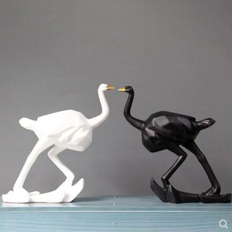 Nordic geometric ostrich crafts, creative living room decorations, home TV cabinet, wine cabinet decoration, office furnishings
Nordic geometric ostrich crafts, creative living room decorations, home TV cabinet, wine cabinet decoration, office furnishings