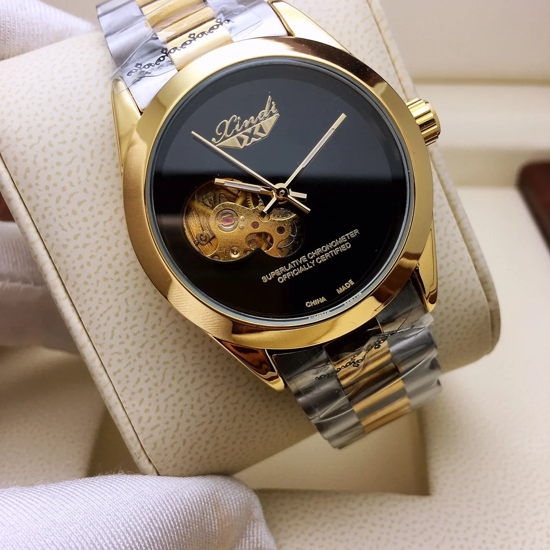 2021 casual fashion style, simple fashion belt for men and girls watches, round watches
2021 casual fashion style, simple fashion belt for men and girls watches, round watches