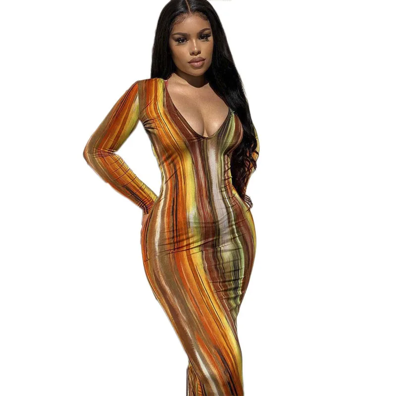 Dress Female 2021 Autumn New Print Tie-Dye Long-Sleeved V-Neck Tight-Fitting Slim Sexy Fashionable Multicolor Skirt M204
Dress Female 2021 Autumn New Print Tie-Dye Long-Sleeved V-Neck Tight-Fitting Slim Sexy Fashionable Multicolor Skirt M204