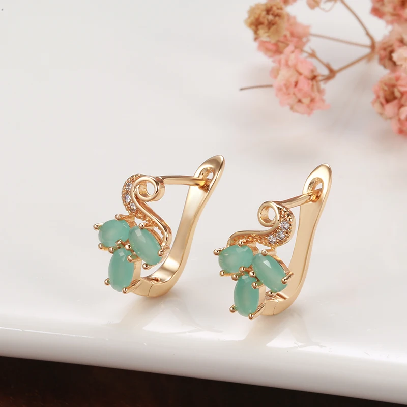 Korean Exquisite Little Clip Earrings Real Gold Plated Mint Green Oval Stone Crystal Earrings Women Party Fashion Golden Jewelry
Korean Exquisite Little Clip Earrings Real Gold Plated Mint Green Oval Stone Crystal Earrings Women Party Fashion Golden Jewelry