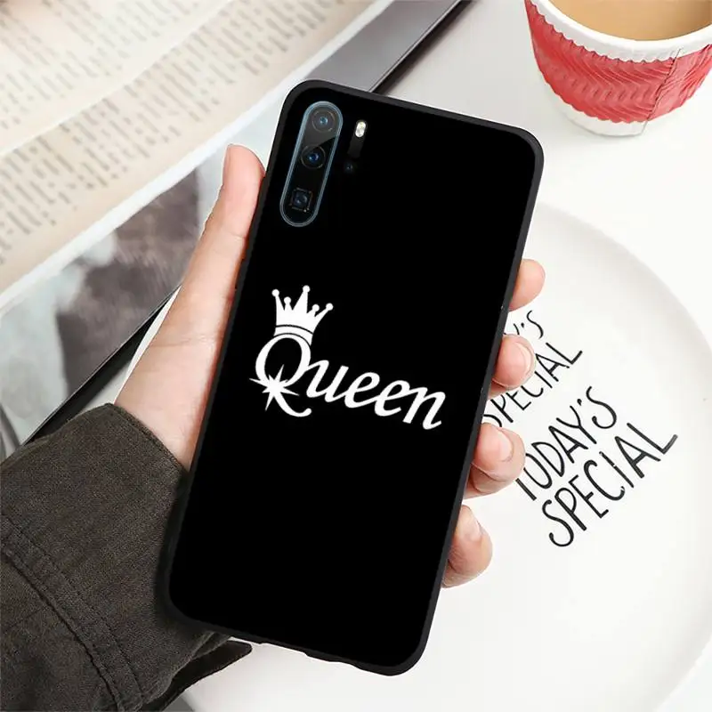 Gold Crown king and queen Phone Case For Huawei honor Mate P 10 20 30 40 i 9 8 pro x Lite smart 2019 nova 5t
Gold Crown king and queen Phone Case For Huawei honor Mate P 10 20 30 40 i 9 8 pro x Lite smart 2019 nova 5t