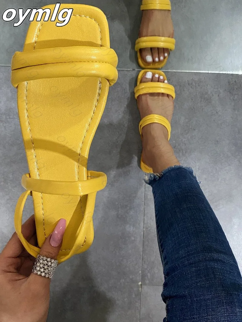 2021 summer new Sandals women fashion flat sexy open-toed outer sandals and slippers Plus Size 35-43 Female Sandals
2021 summer new Sandals women fashion flat sexy open-toed outer sandals and slippers Plus Size 35-43 Female Sandals
