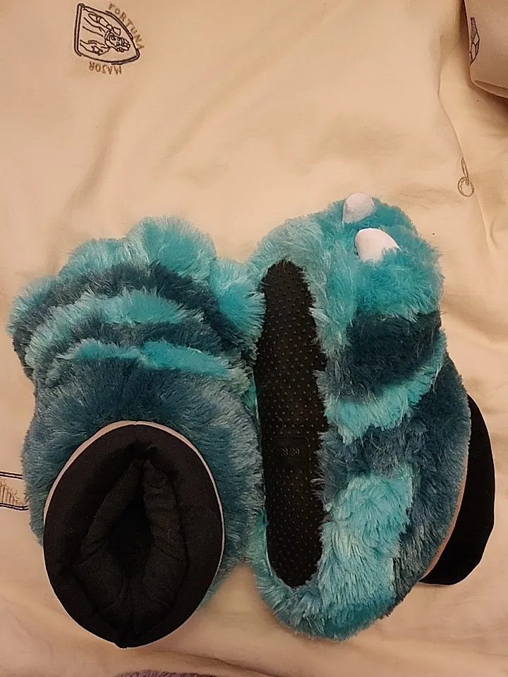 HOT Game Identity V Cute Cheshire Cat Series Plush Slippers Costume Cosplay Party Cartoon Comfortable Home Shoes Xmas Gifts
HOT Game Identity V Cute Cheshire Cat Series Plush Slippers Costume Cosplay Party Cartoon Comfortable Home Shoes Xmas Gifts