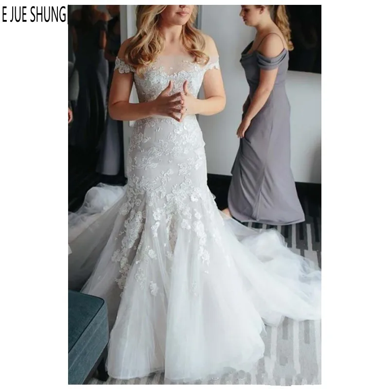 E JUE SHUNG White Boat Neck Wedding Dresses For Women Off Shoulder Lace Appliques Tulle Mermaid Bridal Dresses robe de mariee
E JUE SHUNG White Boat Neck Wedding Dresses For Women Off Shoulder Lace Appliques Tulle Mermaid Bridal Dresses robe de mariee