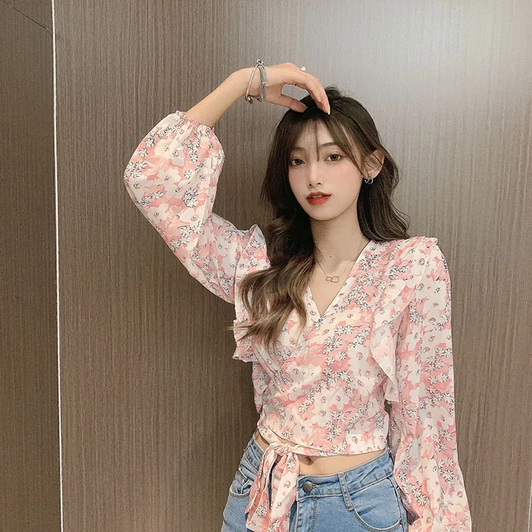 Women's Clothing V-neck Print Blouses Autumn Sweet Style Crop Top Long Sleeve Ruffles Shirts Korean Clothes Ladies Fashion New
Women's Clothing V-neck Print Blouses Autumn Sweet Style Crop Top Long Sleeve Ruffles Shirts Korean Clothes Ladies Fashion New