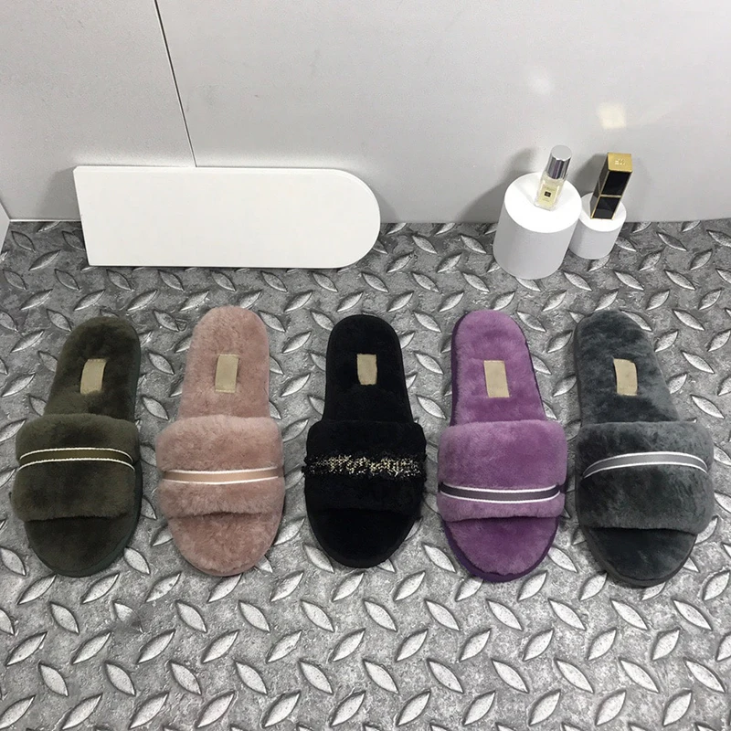 High quality wool interior famous brand custom slippers winter luxury brand designer flat casual shoes 
High quality wool interior famous brand custom slippers winter luxury brand designer flat casual shoes