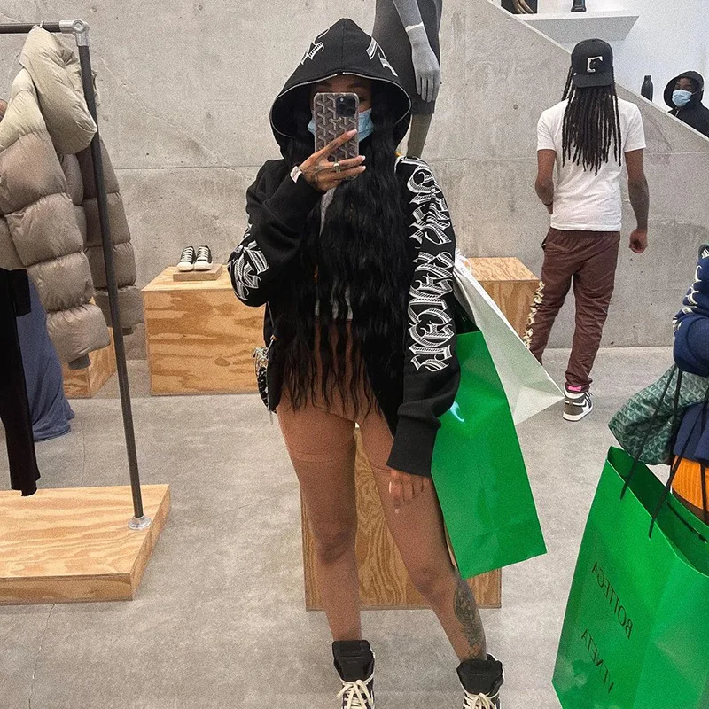 Women's Sweatshirt Casual Long Sleeve Hoodies Cardigan Autumn New Fashion Personality Letter Printing Zipper Indie Hooded Coat
Women's Sweatshirt Casual Long Sleeve Hoodies Cardigan Autumn New Fashion Personality Letter Printing Zipper Indie Hooded Coat