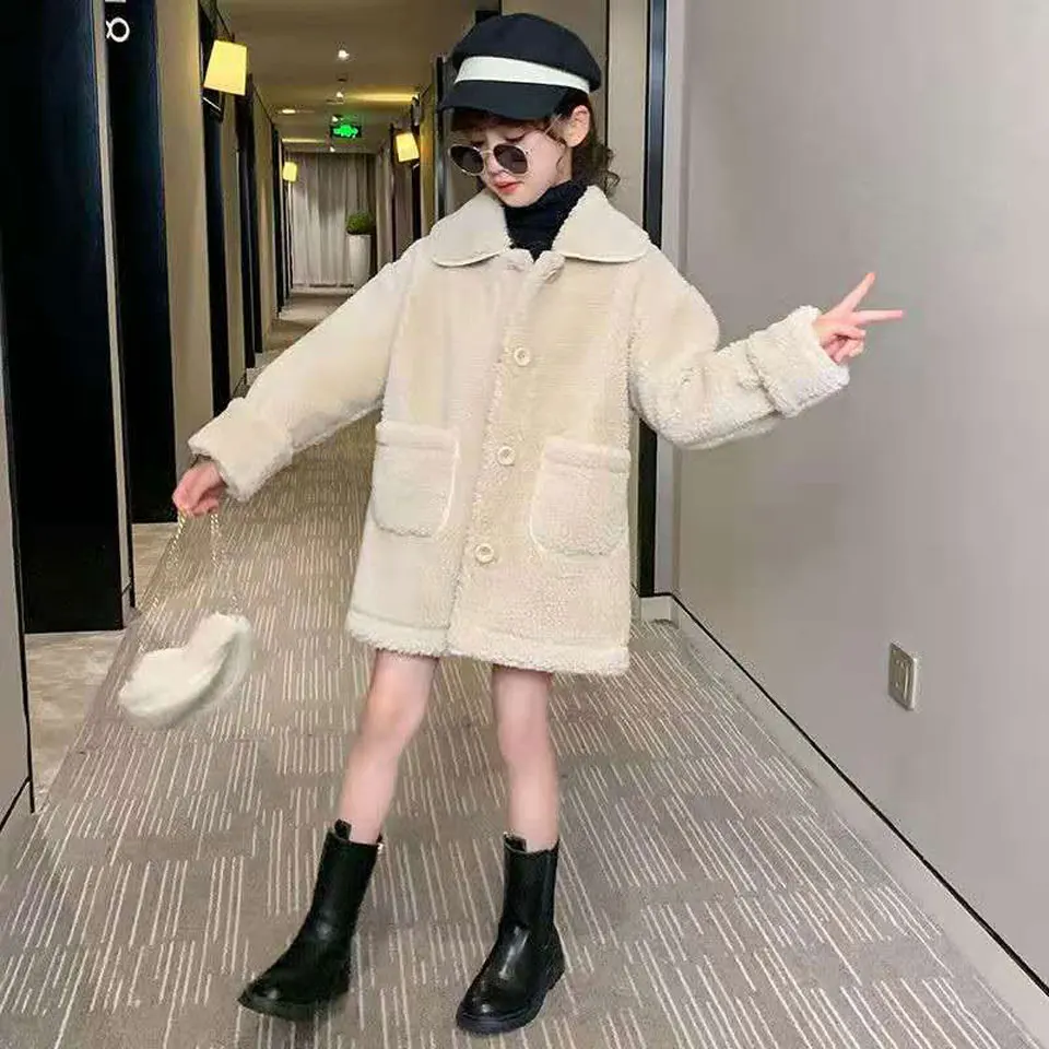 Hot Sale 2020 New Children Coat Turn Down Collar Thicken Warm Jacket Girls Outwear Autumn Winter Kids Casual Cute Girls Clothing
Hot Sale 2020 New Children Coat Turn Down Collar Thicken Warm Jacket Girls Outwear Autumn Winter Kids Casual Cute Girls Clothing